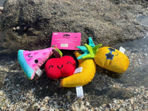 Jouet animaux peluches fruits pour chien jouets colorés stimulation et jeu chien